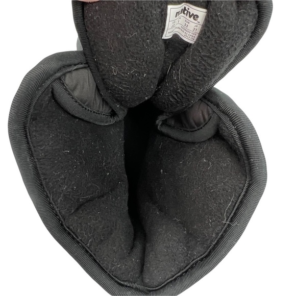 Native Black Chamonix Water Resistant Insulated Boots Size 2 Kid’s - Picture 9 of 9